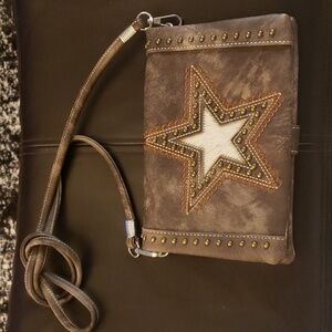 P & G crossbody purse